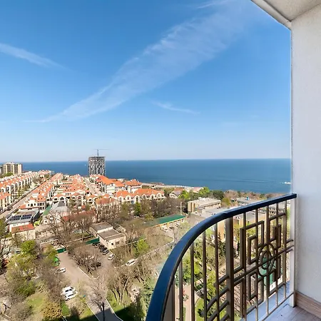 Комфортабельные Апартаменты С Потрясающим Видом На Море Apartment Odesa